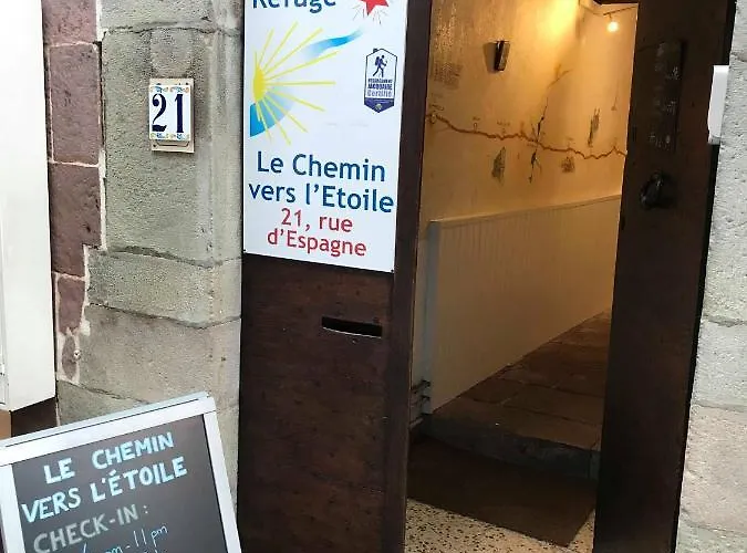 Le Chemin Vers L'etoile Hostel Saint-Jean-Pied-de-Port